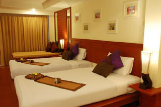 Sea Pearl Beach & Spa Patong Bagian luar foto